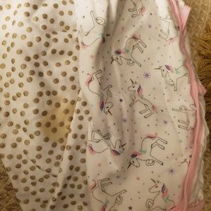 Swaddles